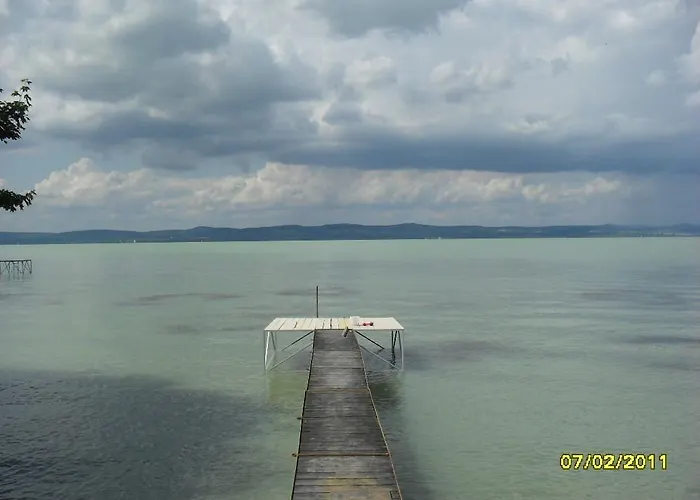 Aba Sea House באלאטונסארסו